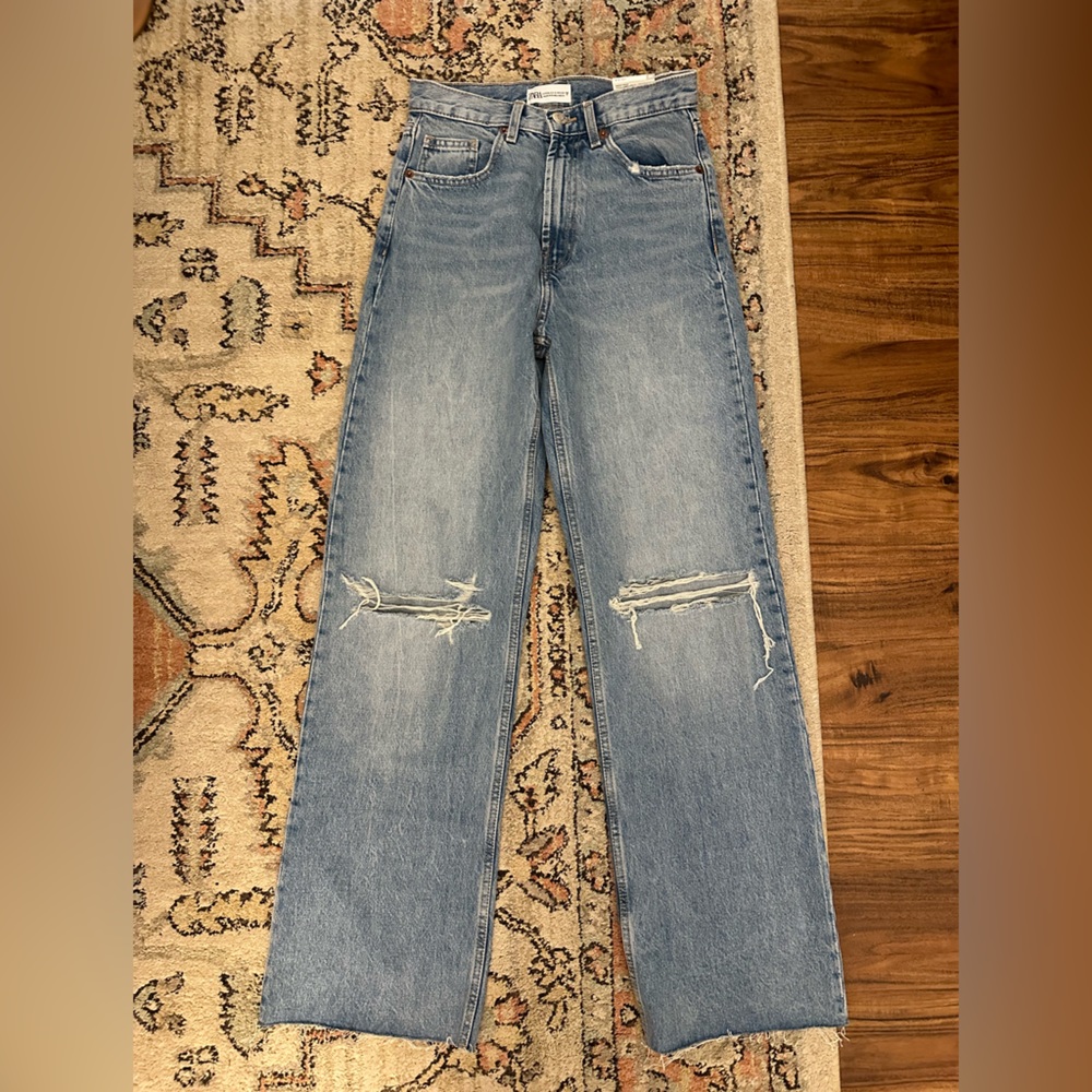 ZARA Ripped High rise Wide Leg Jeans